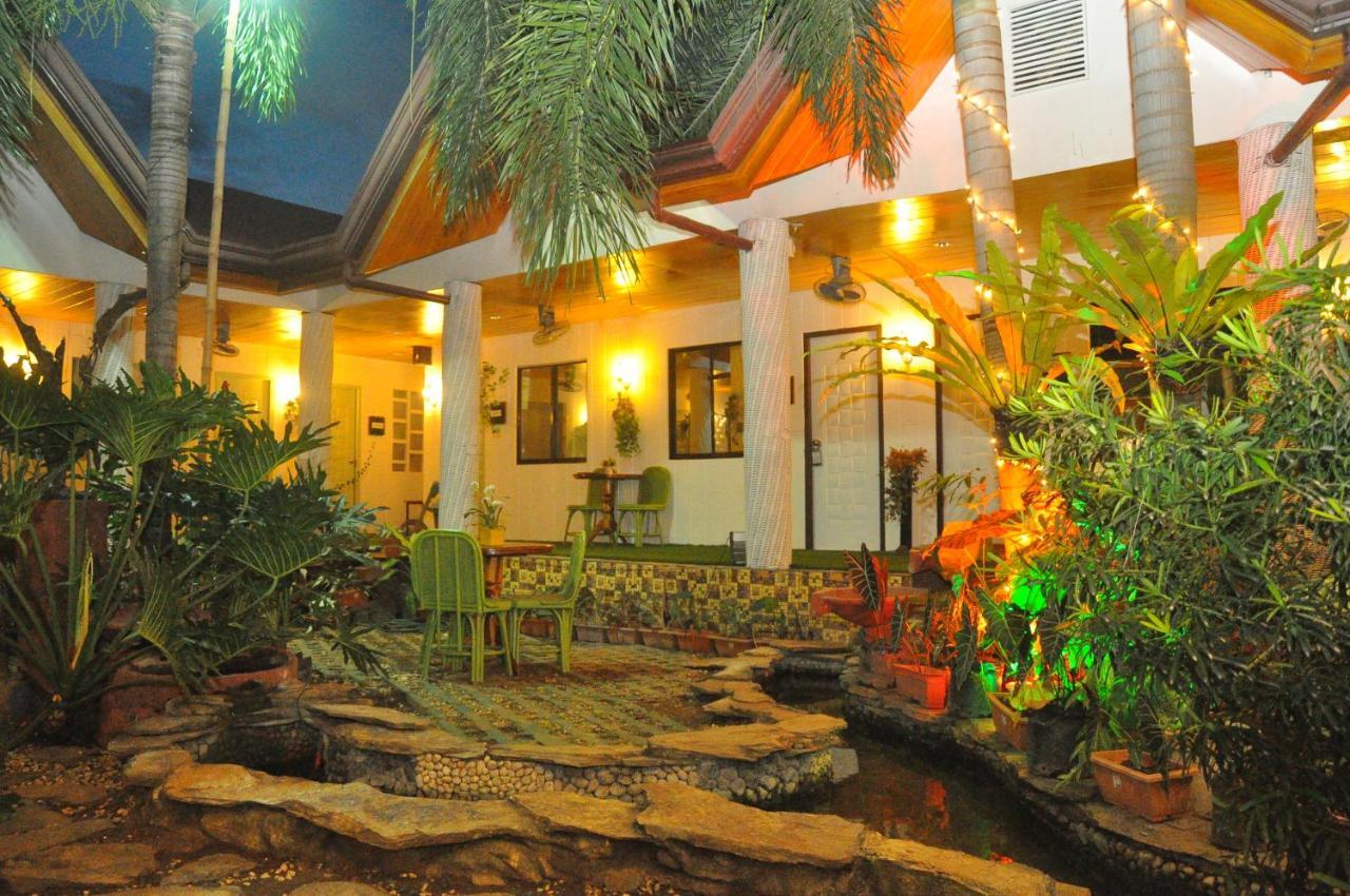 Infinite Green Pension Puerto Princesa Екстер'єр фото